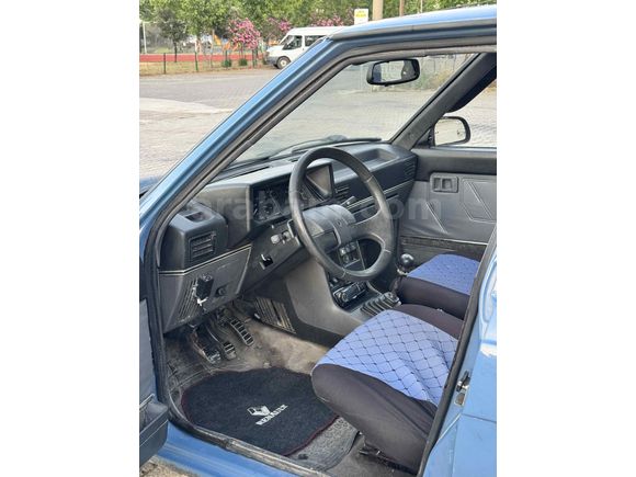 KUNT AUTO| RENAULT R9 1.4 BROADWAY | MASRAFSIZ