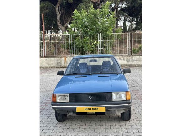KUNT AUTO| RENAULT R9 1.4 BROADWAY | MASRAFSIZ