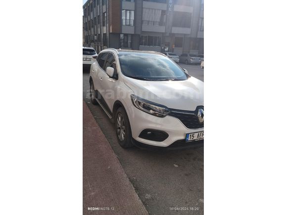 Sahibinden Renault Kadjar 1.3 TCE Touch Roof 2020 Model Burdur