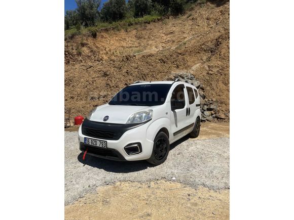 ORJINAL ARAYANLARAAAA….!!!!!!!
Fiat Fiorino combi 1.3 Multijet 2016