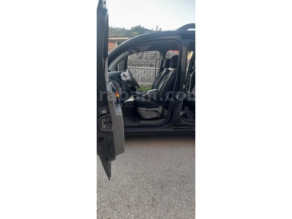 2008 MODEL RENAULT KANGOO 1.5 DİZEL EXPRESSİON 105 LİK DEĞİŞENSİZ