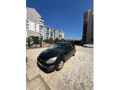 Sahibinden Renault Scenic 1.6 Dynamique 2004 Model