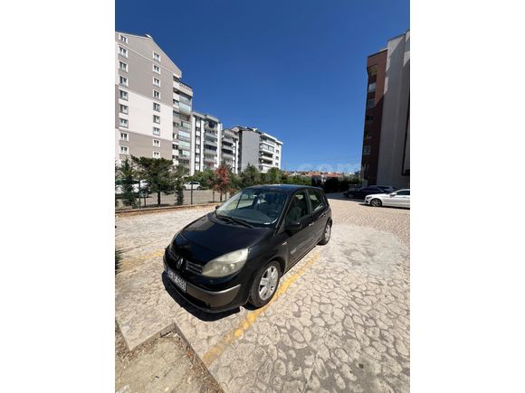 Sahibinden Renault Scenic 1.6 Dynamique 2004 Model