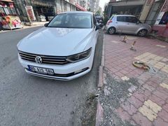Sahibinden Volkswagen Passat 1.4 TSi BlueMotion Trendline 2016 Model  200.000 km Beyaz