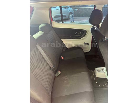 Sahibinden Skoda Fabia 1.2 Ambiente Dynamic 2011 Model  275 km Kırmızı
