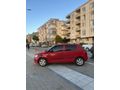 Sahibinden Skoda Fabia 1.2 Ambiente Dynamic 2011 Model  275 km Kırmızı