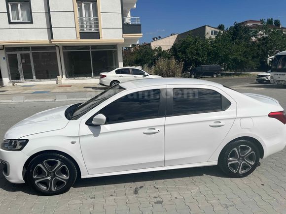 Acill satılık Hatasız boyasız değişensiz 99.000  2020 model 