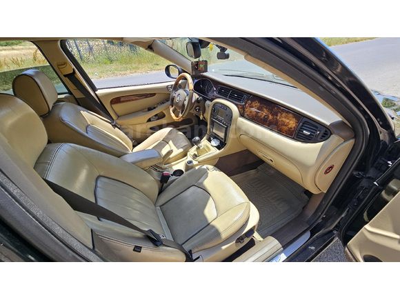 Jaguar TR de TEK
