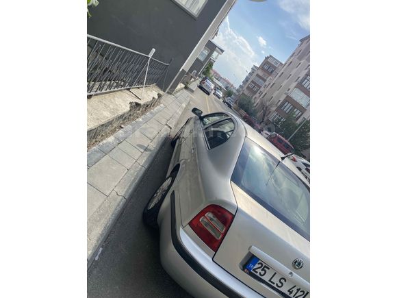 Sahibinden Skoda Octavia 1.6 Ambiente 2005 Model 