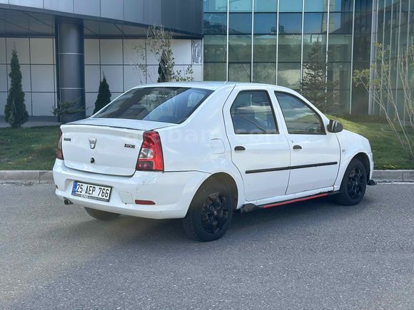 Sahibinden Dacia Logan 1.5 dCi Ambiance 2011 Model 