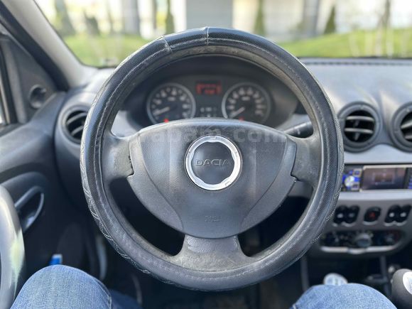 Sahibinden Dacia Logan 1.5 dCi Ambiance 2011 Model 