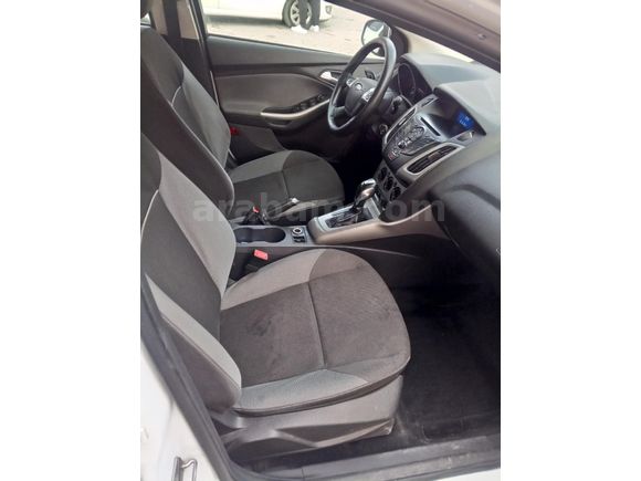 Sahibinden Ford Focus 1.6 Ti-VCT Trend 2012 Model