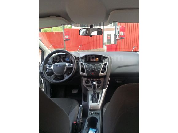Sahibinden Ford Focus 1.6 Ti-VCT Trend 2012 Model