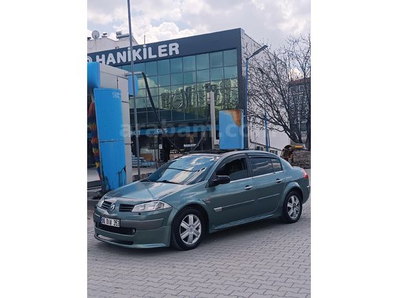 CAM TAVAN MEGAN 2 2004 MODEL TEMİZ klima aktif