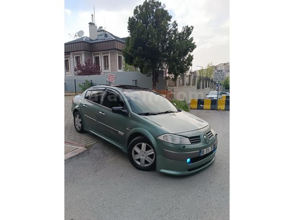CAM TAVAN MEGAN 2 2004 MODEL TEMİZ klima aktif