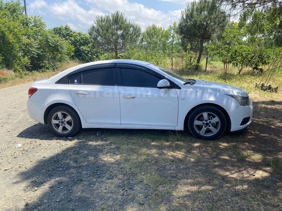 Sahibinden Chevrolet Cruze 1.6 LS 2010 Model 