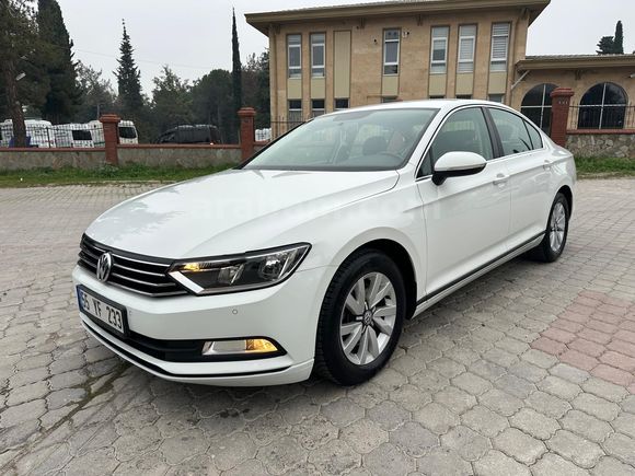 Sahibinden Volkswagen Passat 1.6 TDi BlueMotion Trendline 2017 Model