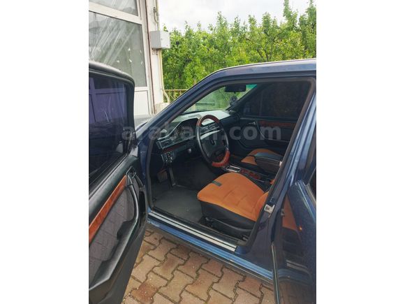 Sahibinden Mercedes - Benz 200 E 1988 Model