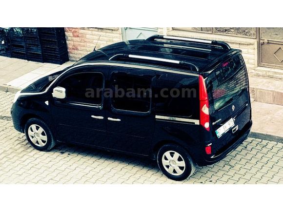 Sahibinden Renault Kangoo Multix 1.5 dCi Authentique 2010 Model  150.000 km Siyah