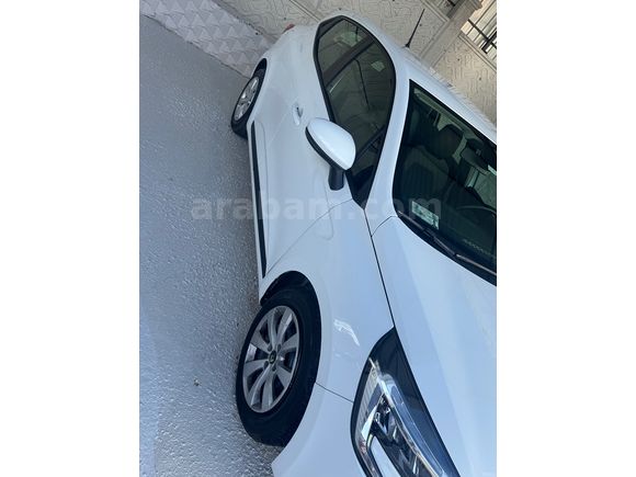 Sahibinden Renault Clio 1.0 SCe Joy 2021 Model 