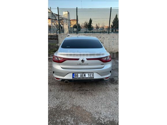 Sahibinden Renault Megane 1.5 dCi Touch 2018 Model 