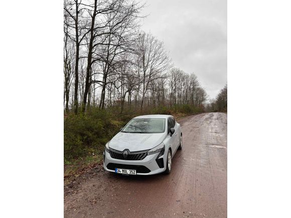 Sahibinden Renault Clio 1.0 TCe Evolution 2024 Model 