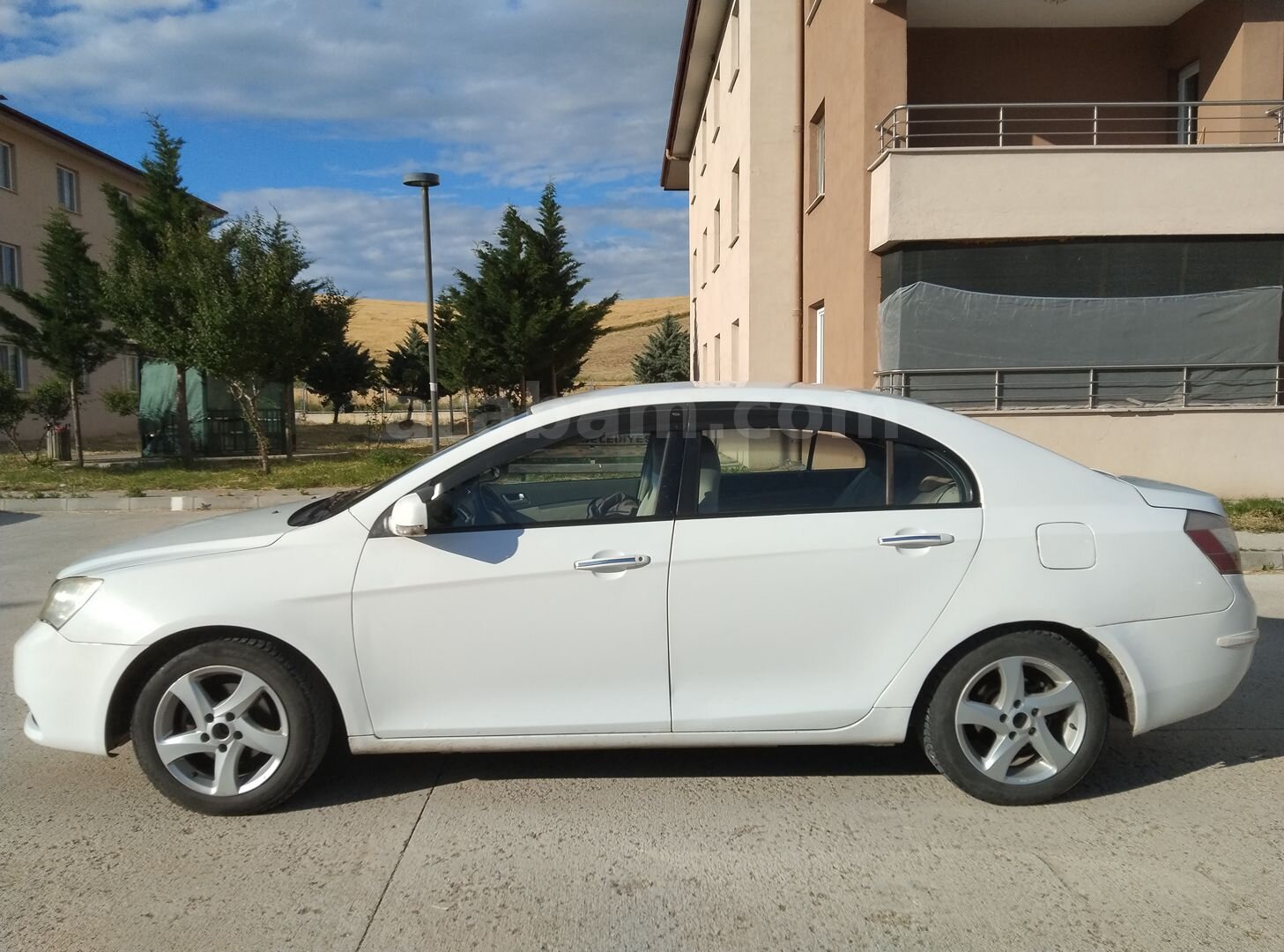 Sahibinden Geely Emgrand 1.5 GSL 2012 Model Çorum 227.500 km Beyaz 2