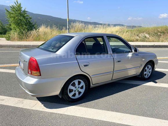 Sahibinden Hyundai Accent 1.5 CRDi Admire 2005 Model 