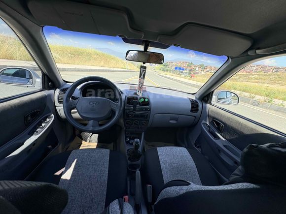 Sahibinden Hyundai Accent 1.5 CRDi Admire 2005 Model 