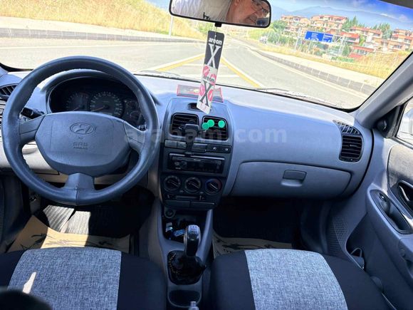 Sahibinden Hyundai Accent 1.5 CRDi Admire 2005 Model 