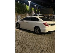 Sahibinden Honda Civic 1.6 Premium 2013 Model  283.000 km Beyaz