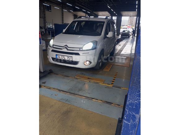 Sahibinden Citroen Berlingo 1.6 Multispace 2014 Model
