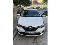 Sahibinden Renault Taliant 1.0 T Joy 2022 Model 