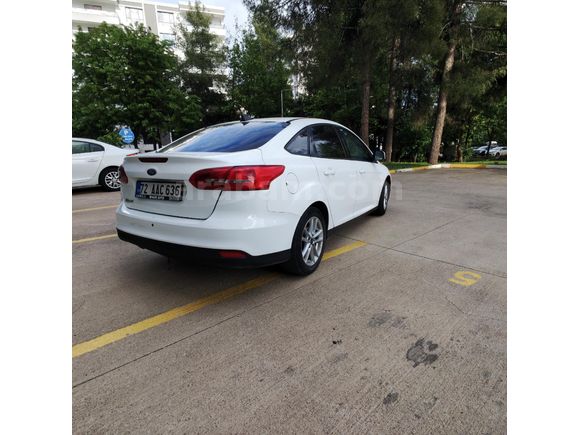 Değişensiz Masrafsız 2018 Ford Focus 1.5 TDCİ Trend X
