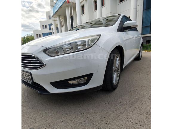 Değişensiz Masrafsız 2018 Ford Focus 1.5 TDCİ Trend X