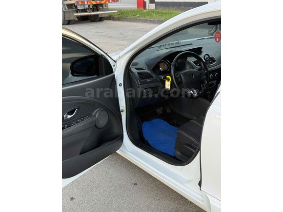 Memurdan Renault Fluence 1.5 dCi Touch Plus 