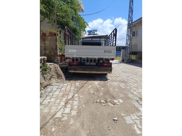 aracım full paket sync  155 beygir ufak pazarlık var