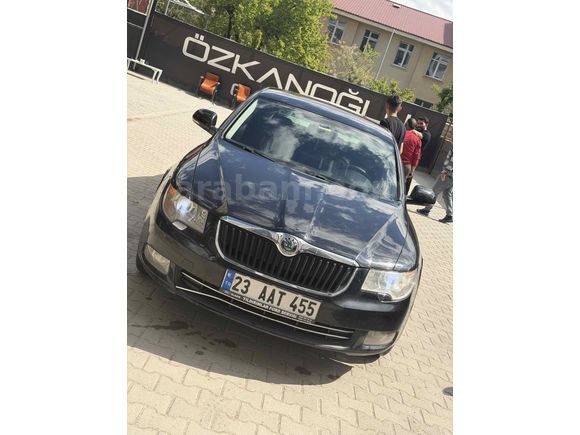 Sahibinden Skoda SuperB 1.4 TSI Comfort 2011 Model 