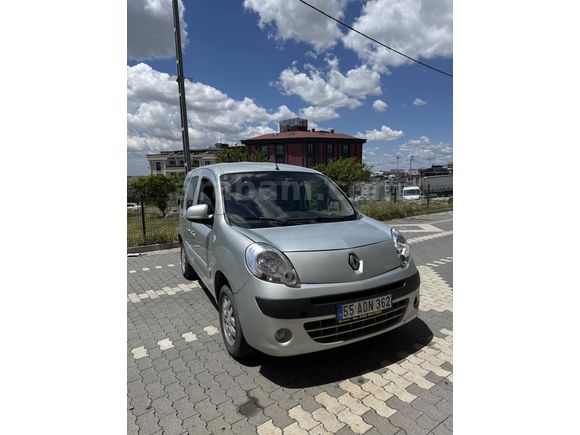 Sahibinden Renault Kangoo Multix 1.5 dCi Extreme 2012 Model 