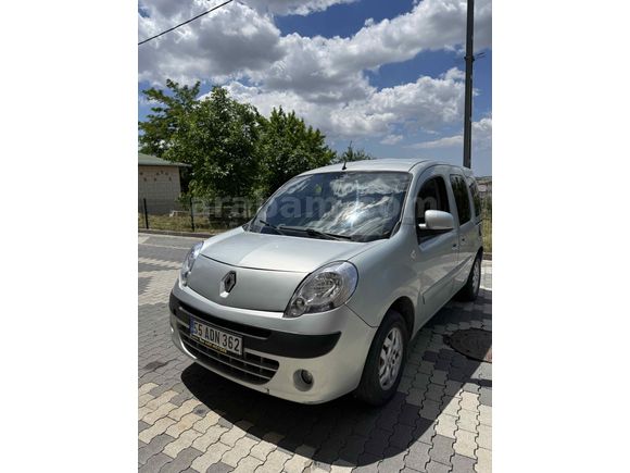 Sahibinden Renault Kangoo Multix 1.5 dCi Extreme 2012 Model 