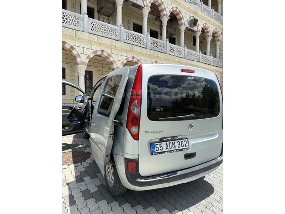 Sahibinden Renault Kangoo Multix 1.5 dCi Extreme 2012 Model 