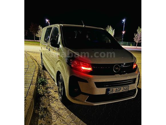 Sahibinden Opel Vivaro 2.0 Ultimate XL 2025 Model 