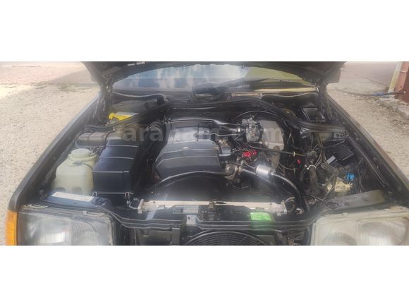 Takaslı Mercedes - Benz E 200 1993 M111  340000 km Siyah