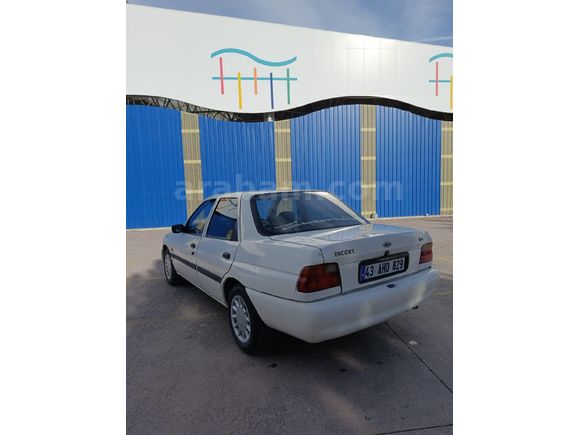Sahibinden Ford Escort 1.6 CLX 1999 Model