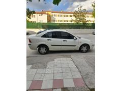 Sahibinden Ford Focus 1.6 Comfort 2004 Model  408.000 km Beyaz