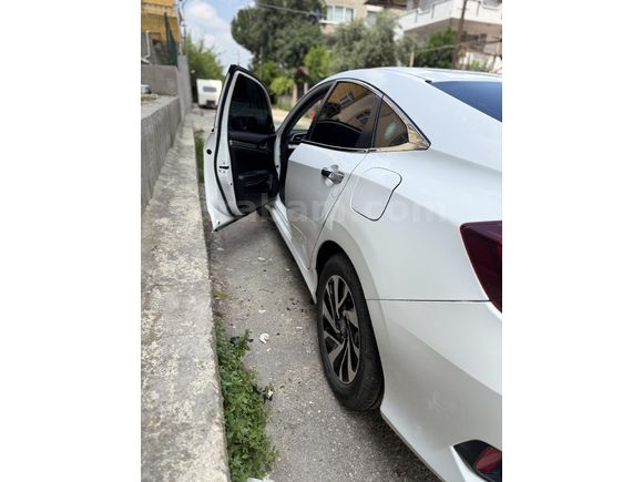 Sahibinden Honda Civic 1.6i VTEC Executive 2017 Model Adana