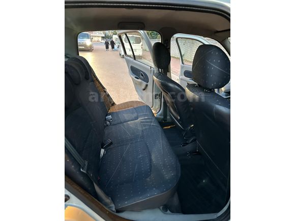 Sahibinden Renault Clio 1.5 dCi Expression 2002 Model