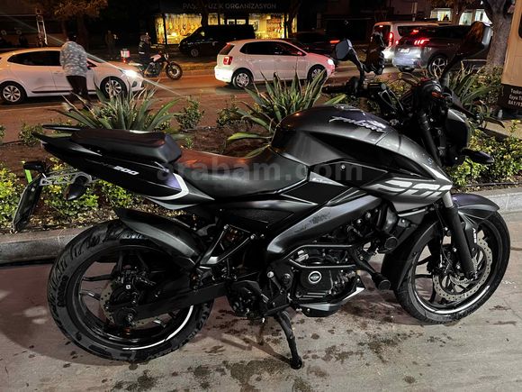 Sahibinden Bajaj Pulsar 200 NS ABS 