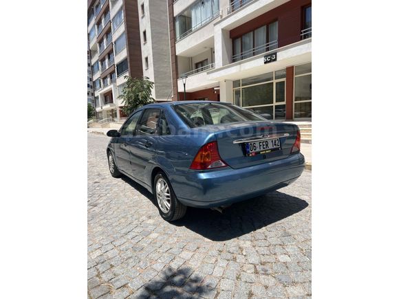 FORD FOCUS 1 GİA-BAKIMLI TEMİZ
