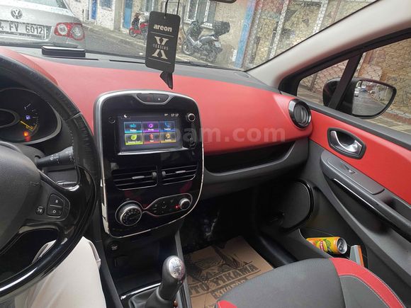 Sahibinden Renault Clio 0.9 TCe Icon 2015 Model 